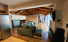Apollon Loft